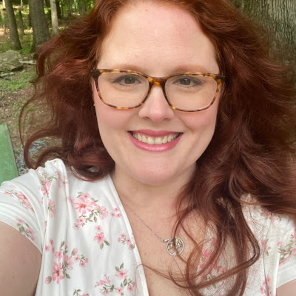 Meet your Posher, Elena